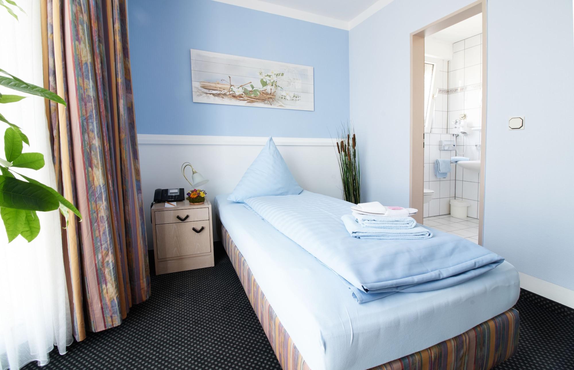 אוברהאוזן Hotel Zum Eisenhammer מראה חיצוני תמונה