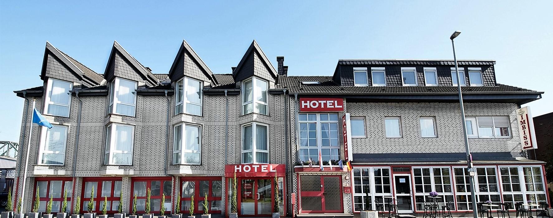 אוברהאוזן Hotel Zum Eisenhammer מראה חיצוני תמונה