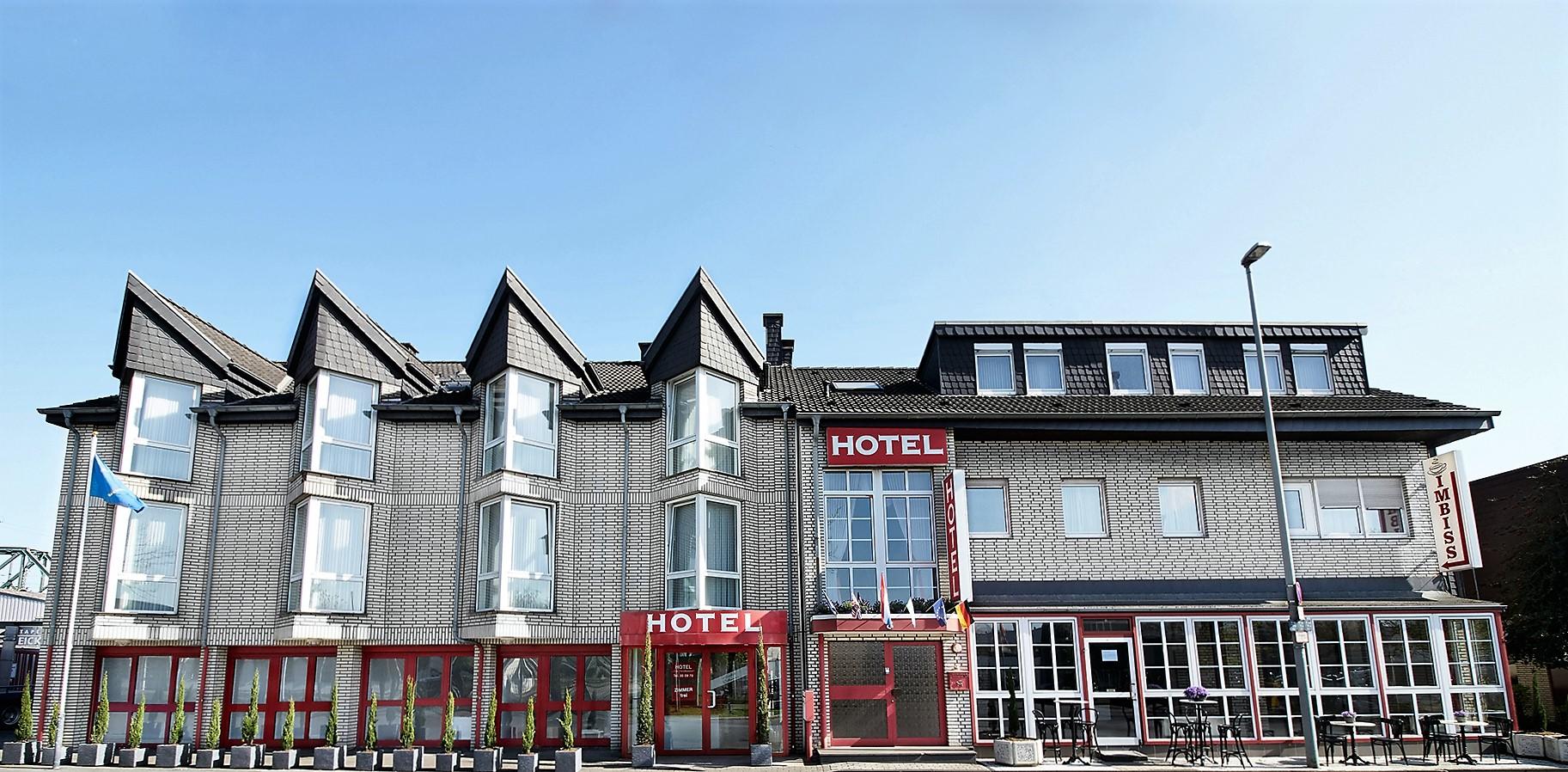 אוברהאוזן Hotel Zum Eisenhammer מראה חיצוני תמונה